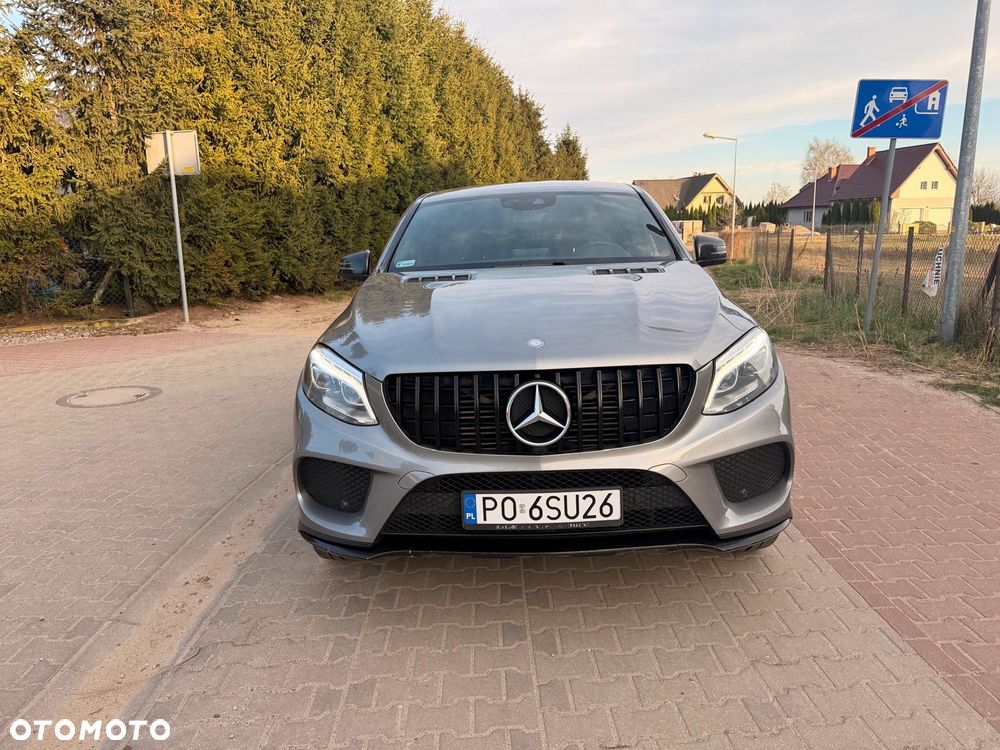 Mercedes-Benz GLE 350 d 4-Matic - 4