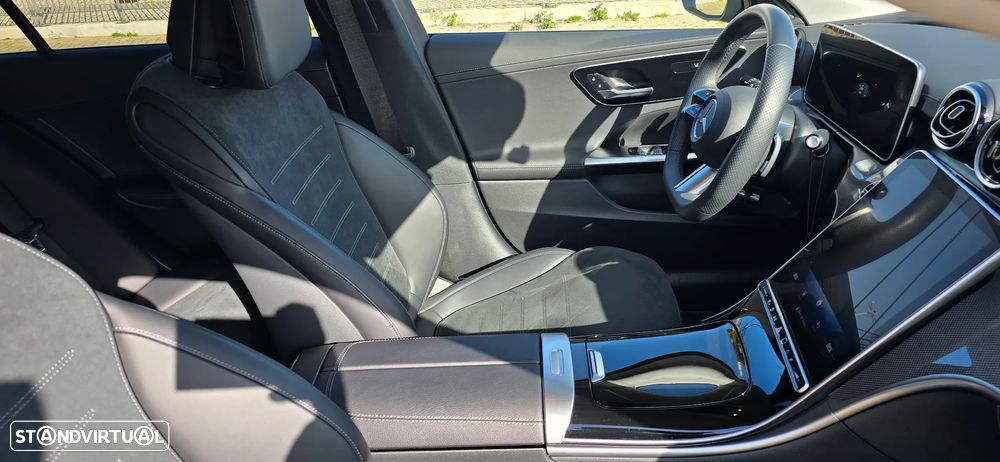 Mercedes-Benz C 300 e AMG Line - 19