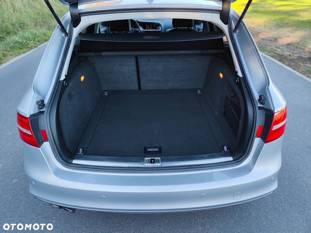 Audi A4 Avant - 15