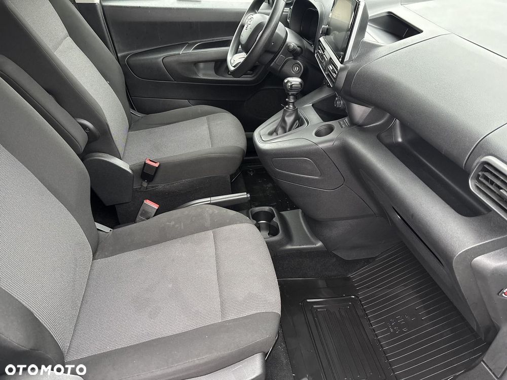 Toyota PROACE CITY - 13