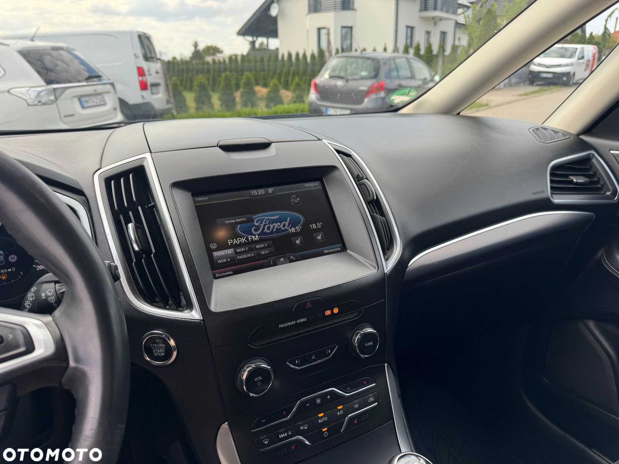Ford Galaxy 2.0 TDCi Titanium - 26