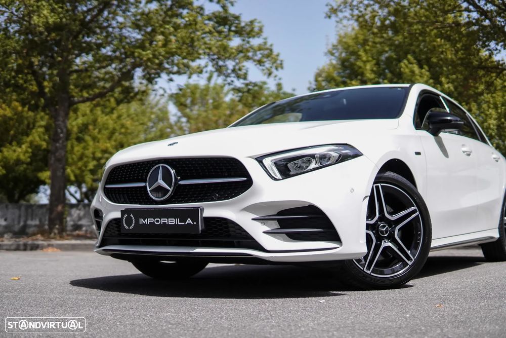 Mercedes-Benz A 250 e 8G-DCT AMG Line - 5