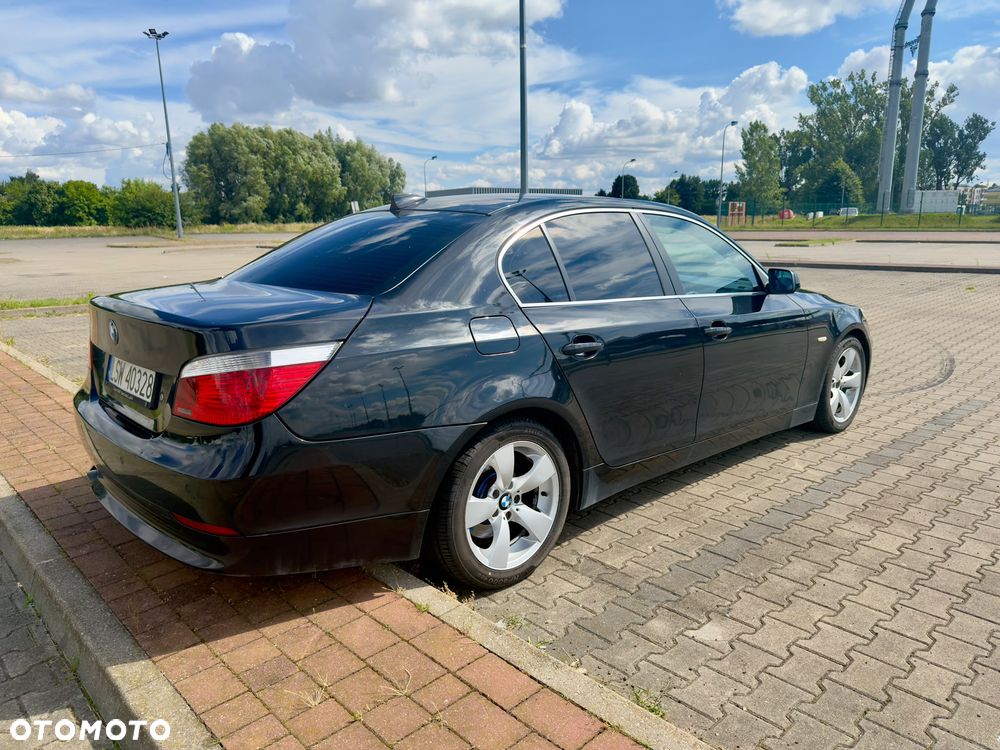 BMW Seria 5 520d - 7