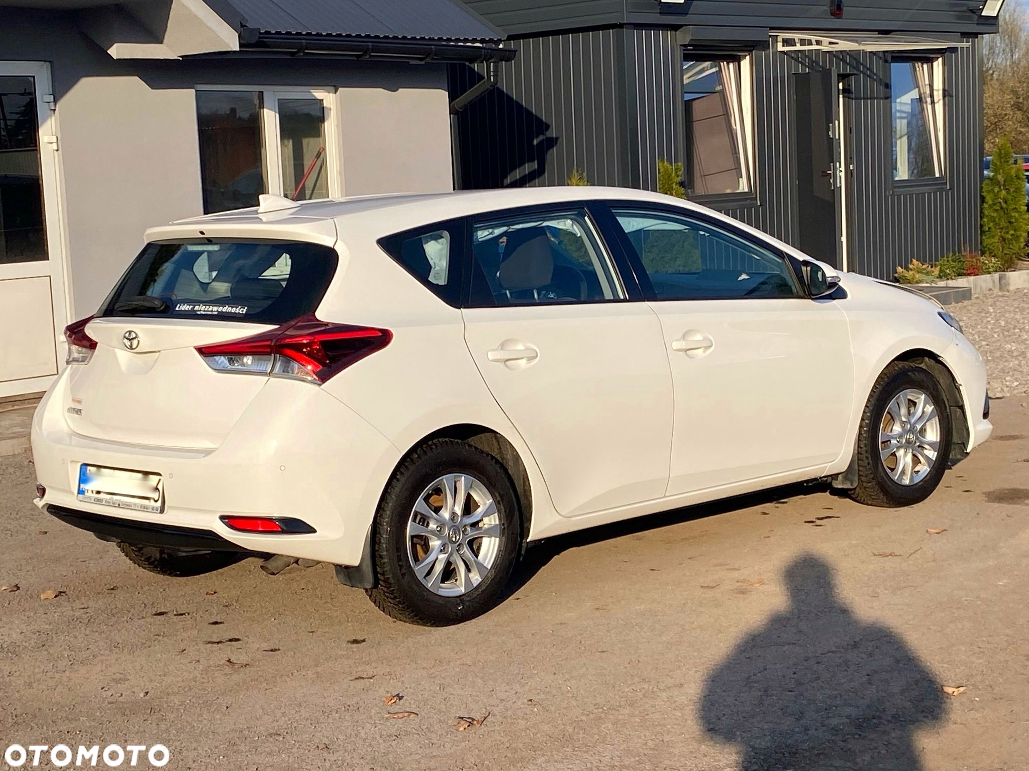 Toyota Auris 1.33 VVT-i Comfort - 2