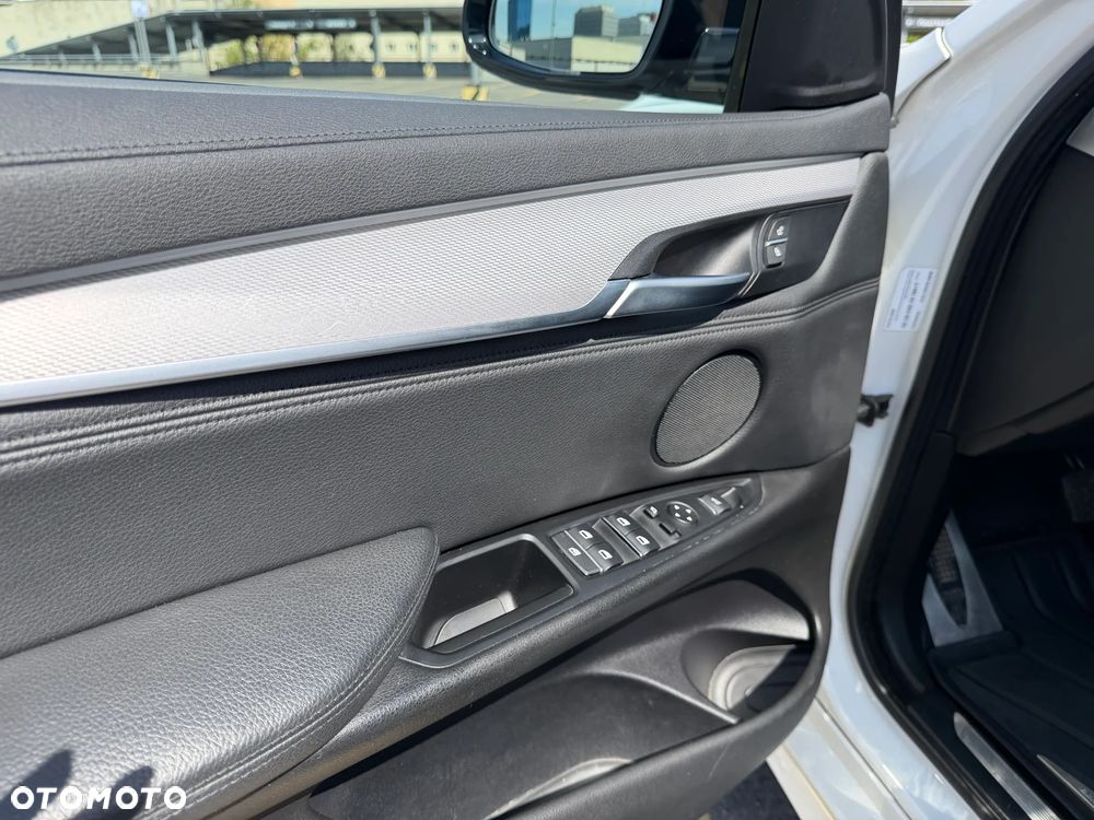 BMW X6 xDrive30d - 12