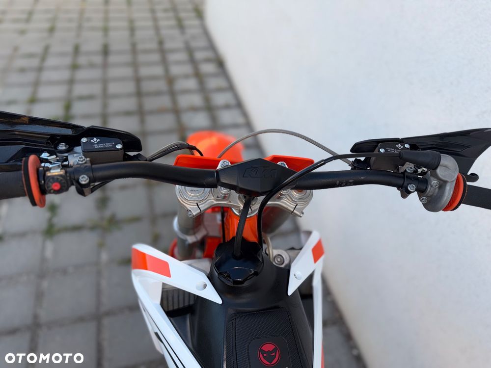 KTM SX - 11