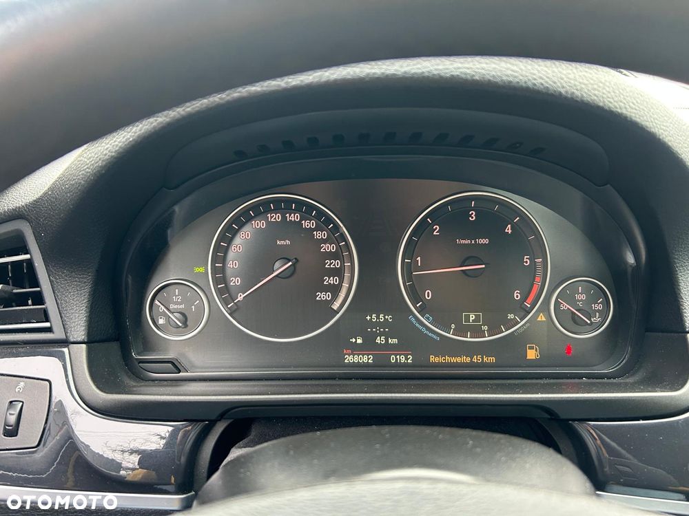 BMW Seria 5 530d Modern Line - 24