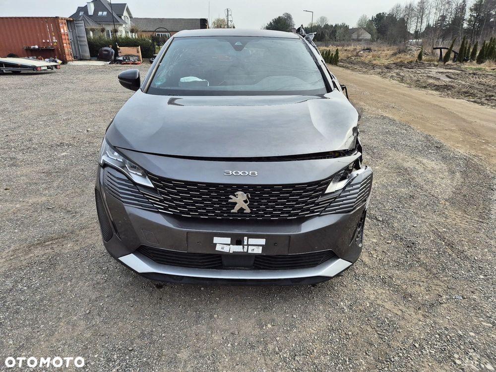 Peugeot 3008 1.2 PureTech Allure Pack S&S EAT8 - 4