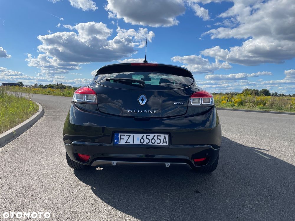 Renault Megane - 5