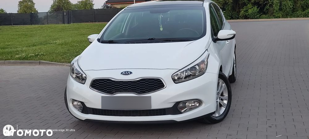 Kia Ceed - 5