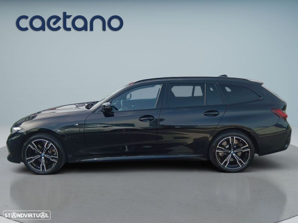 BMW 330 e Pack Desportivo M Auto — fotografia 5