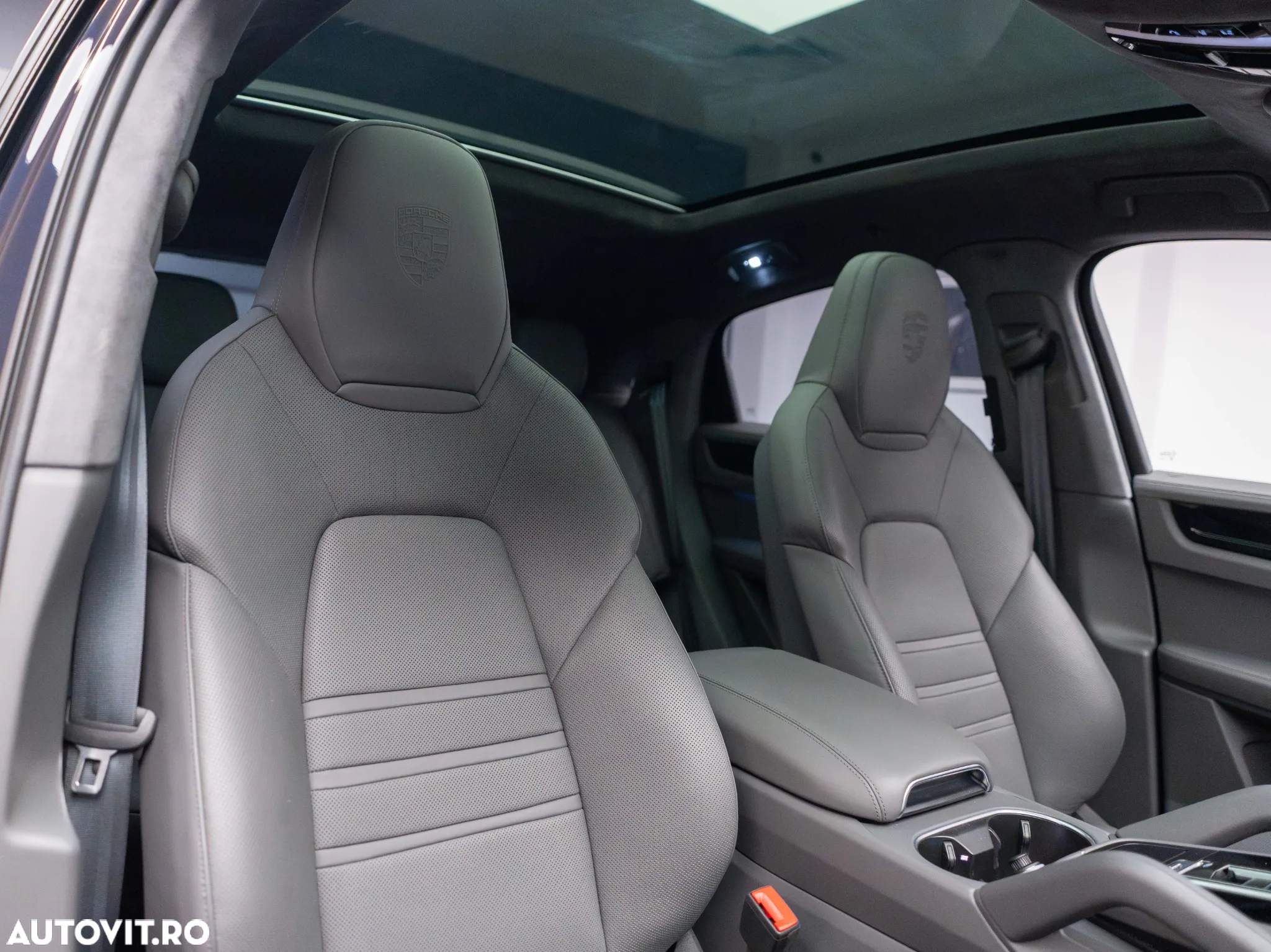 Porsche Cayenne Coupe S - 23