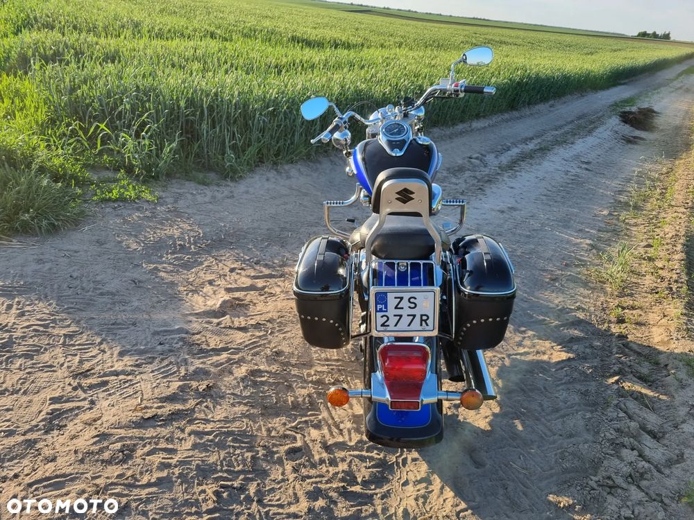 Suzuki VL 800 Volusia - 4