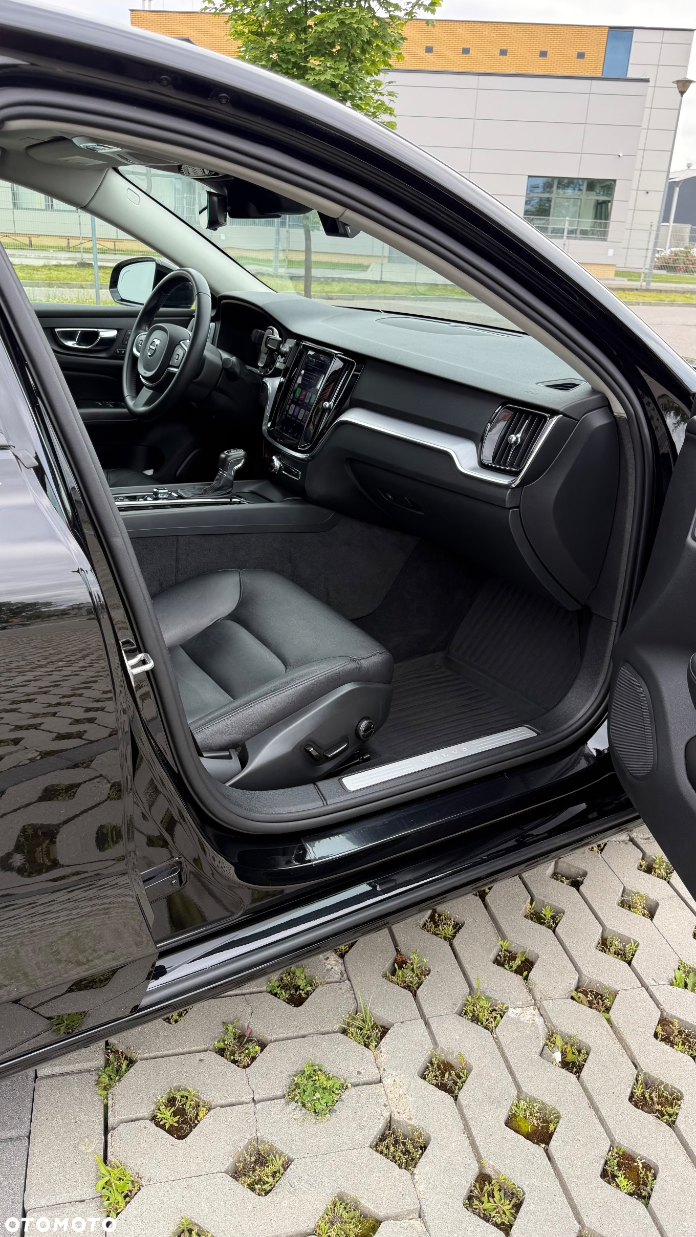 Volvo S60 T6 AWD Momentum Pro - 13