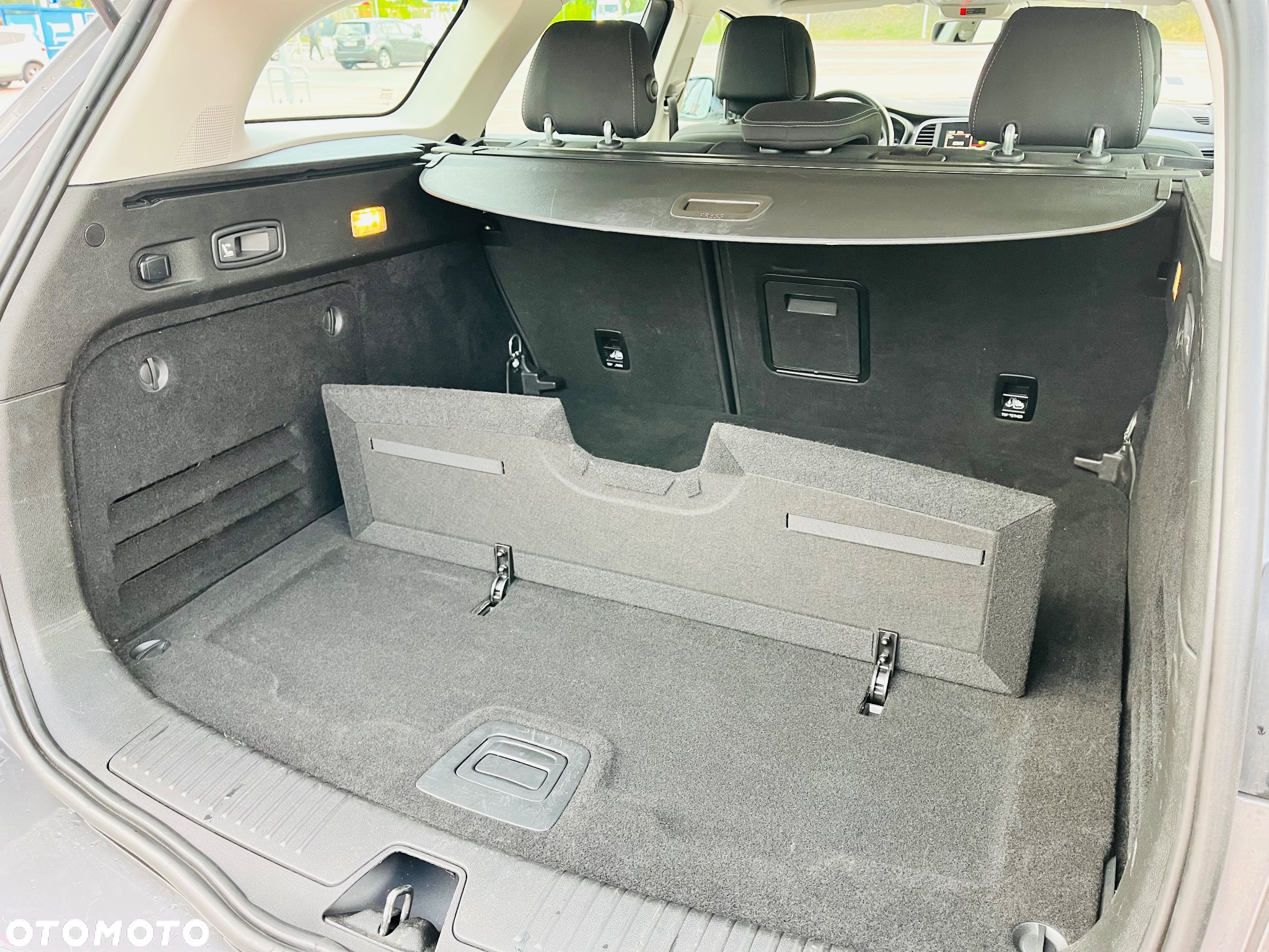 Renault Talisman Grandtour BLUE dCi 160 EDC BUSINESS EDITION - 29