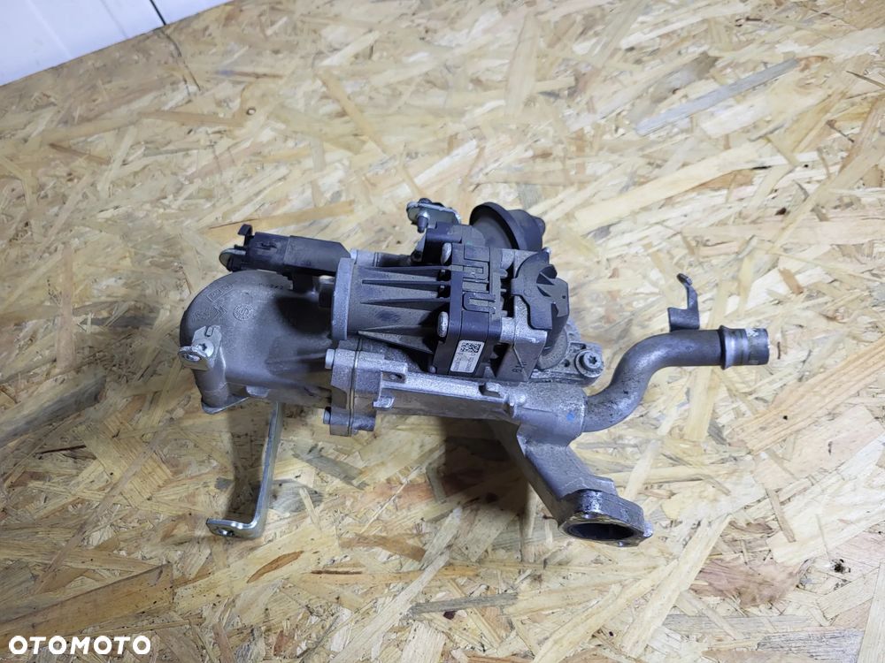 Zawór EGR 1.6 E HDI Peugeot Citroen - 1