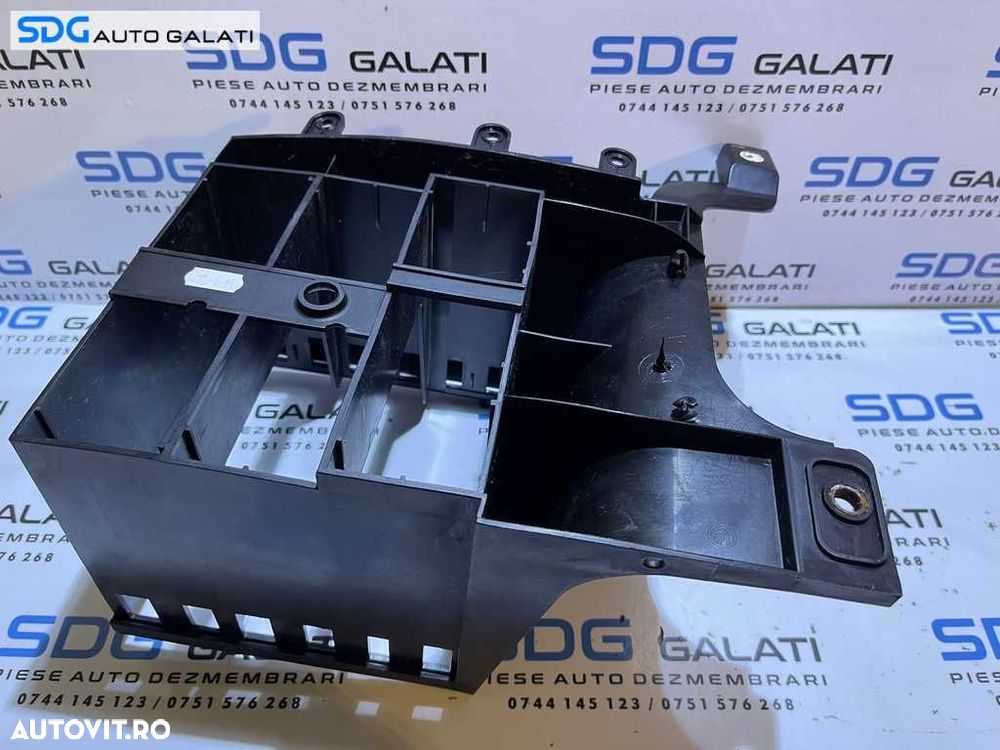 Suport Magazie CD -uri Skoda Octavia 3 Berlina Hatchback 2013 - 2021 Cod 1Z0035227 - 2