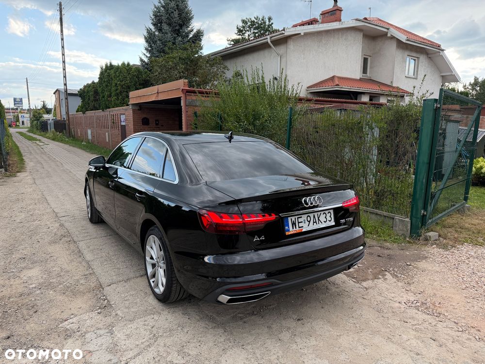 Audi A4 Limousine - 3