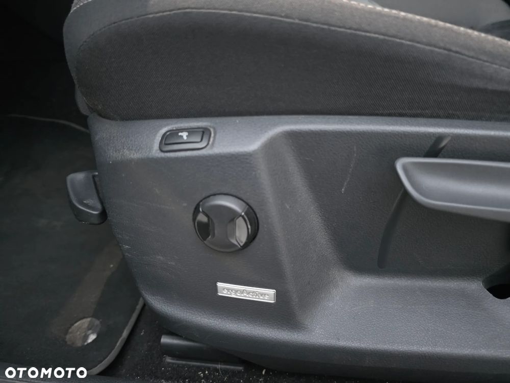 Volkswagen Golf Sportsvan SV 1.4 TSI BMT Comfortline DSG - 30