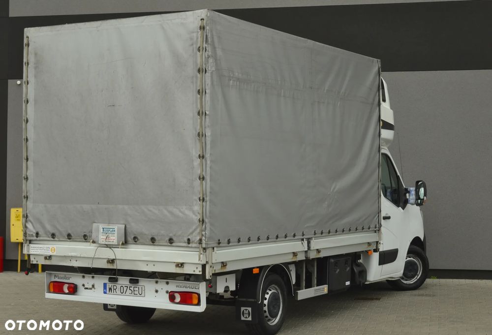 Renault MASTER IV - 21