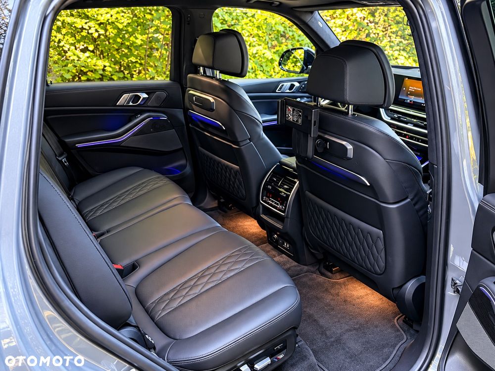 BMW X7 xDrive40d mHEV sport - 9
