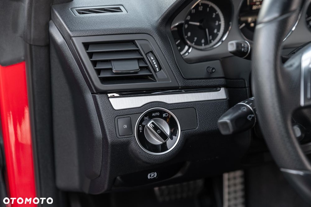 Mercedes-Benz Klasa E - 21