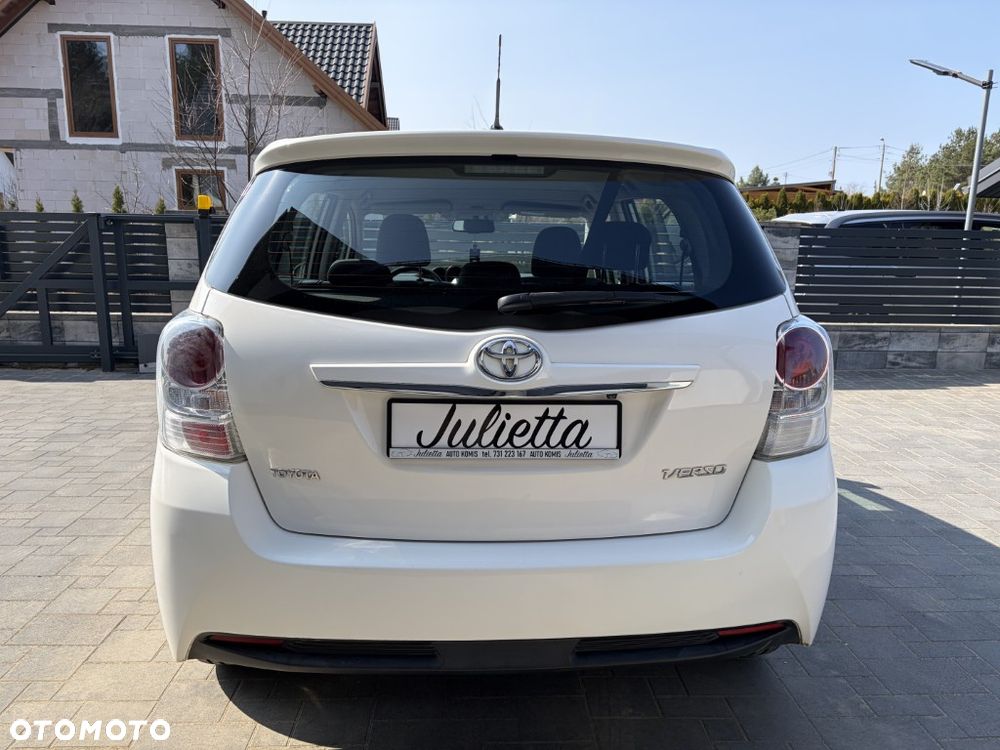 Toyota Verso 1.6 D-4D Prestige - 6