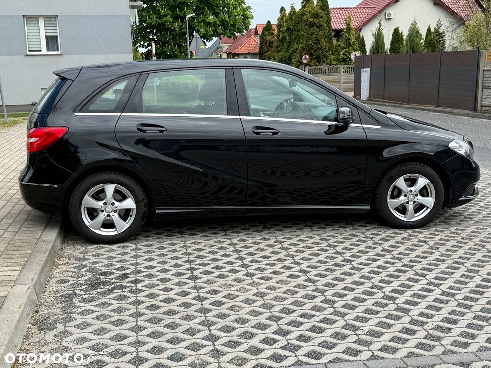 Mercedes-Benz Klasa B 180 CDI BlueEFFICIENCY Edition Style - 4