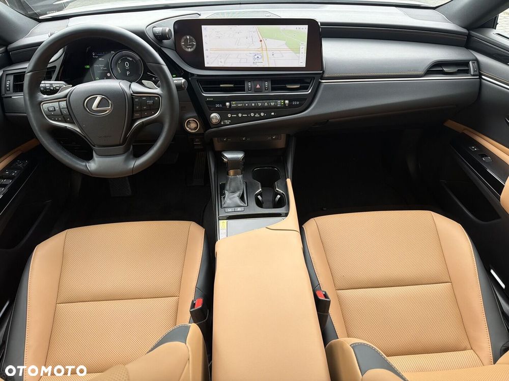 Lexus ES 300h Business Edition - 13