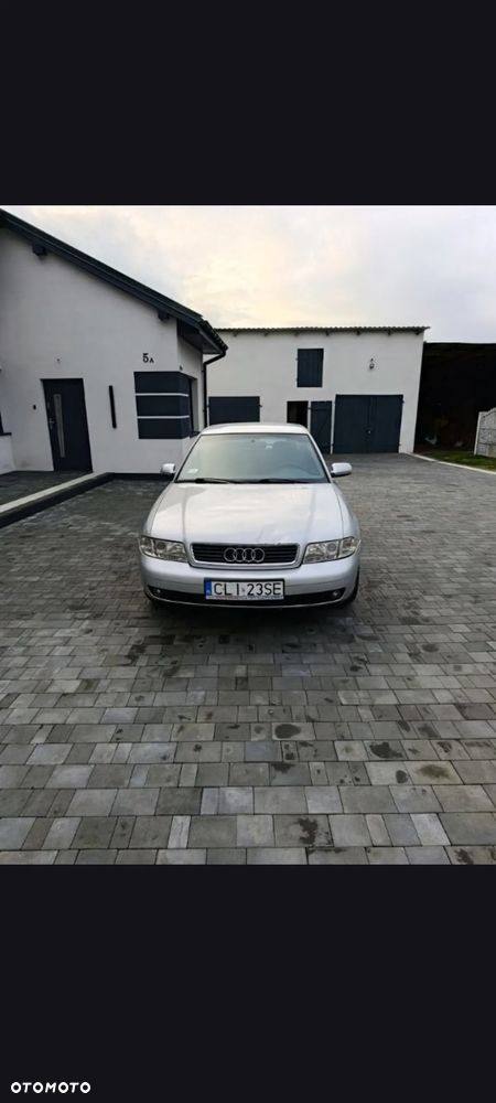 Audi A4 Limousine - 2