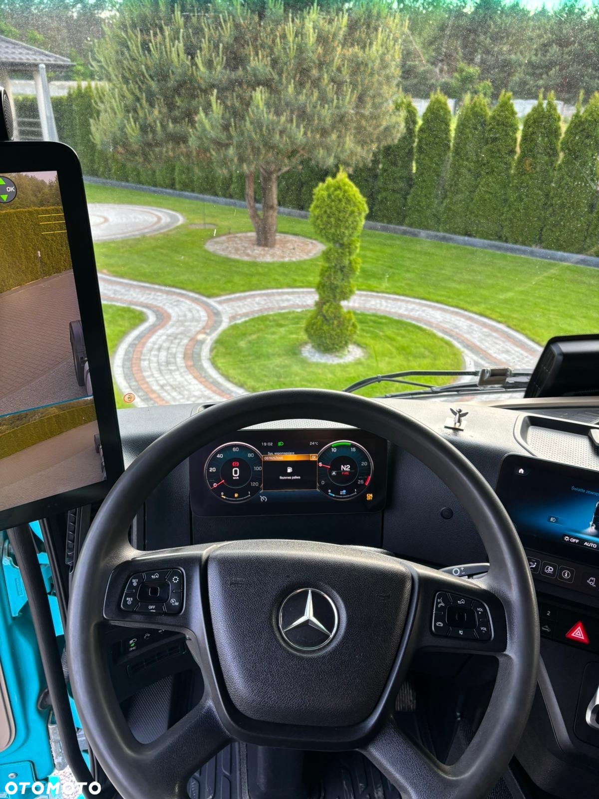 Mercedes-Benz Actros - 9