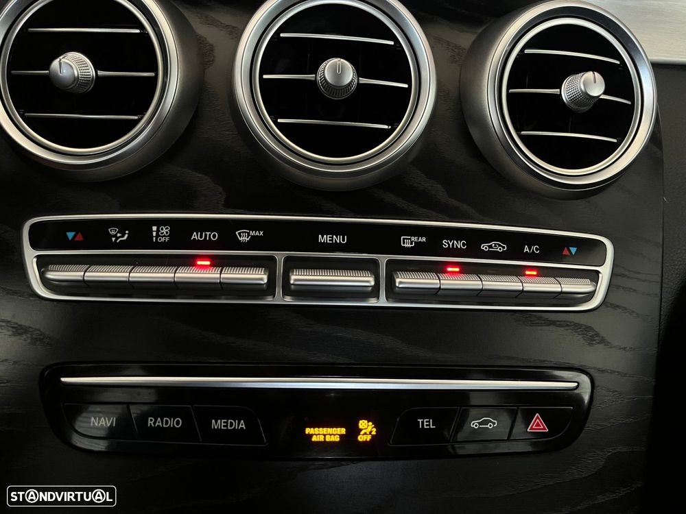 Mercedes-Benz C 220 d AMG Line - 16