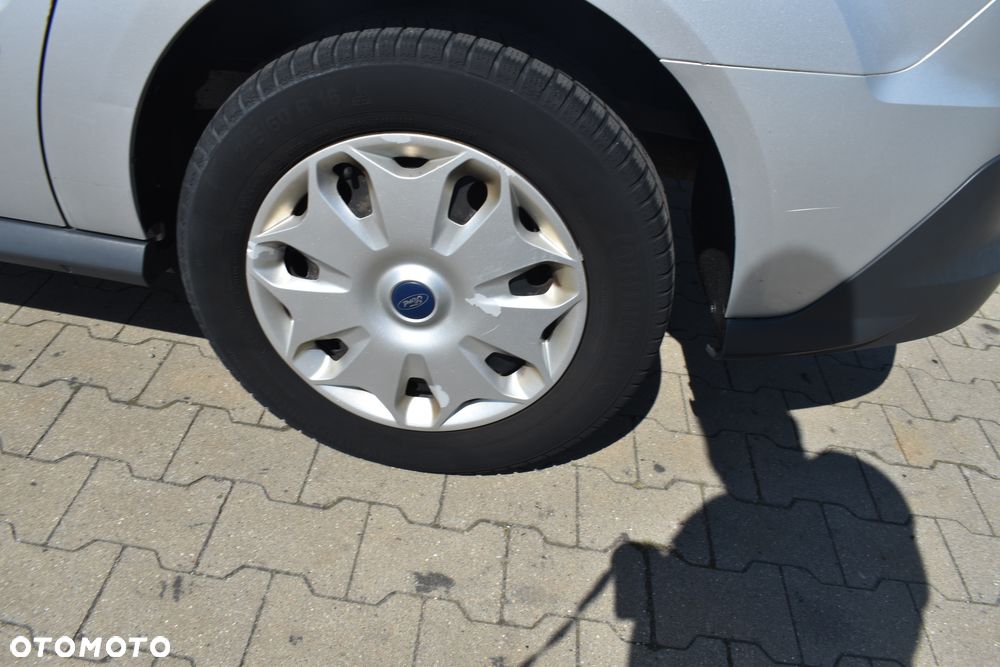Ford Transit Connect - 12