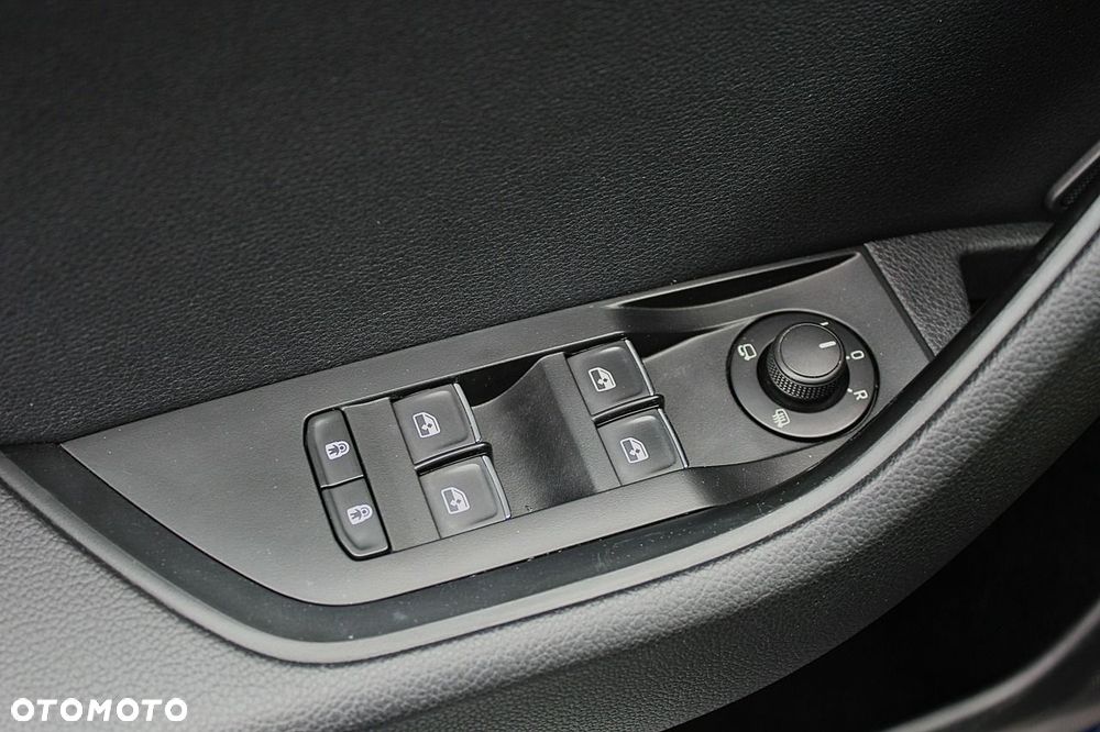Skoda Superb 2.0 TDI DSG Style - 34