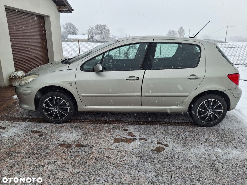 Peugeot 307 HDi 110 Premium - 1
