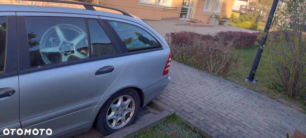 Mercedes-Benz Inny - 4
