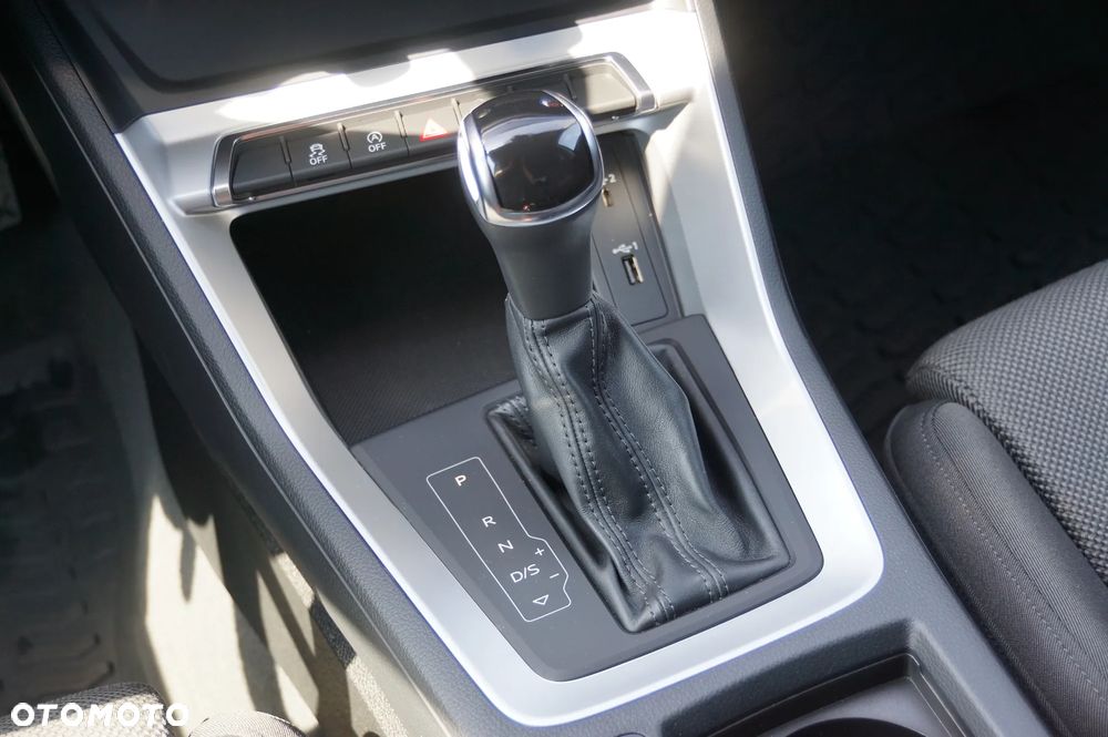 Audi Q3 40 TDI Quattro S tronic advanced - 17