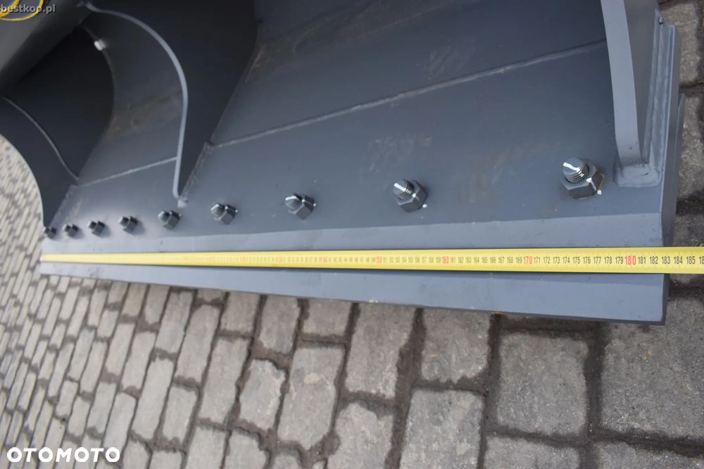 Łyżka skarpowa hydrauliczna Strickland Ø65 0.7m3 180cm - 16