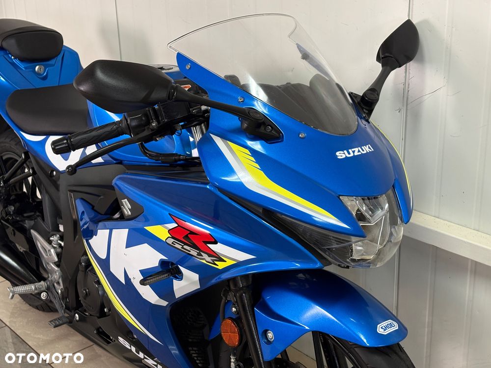 Suzuki GSX-R - 11