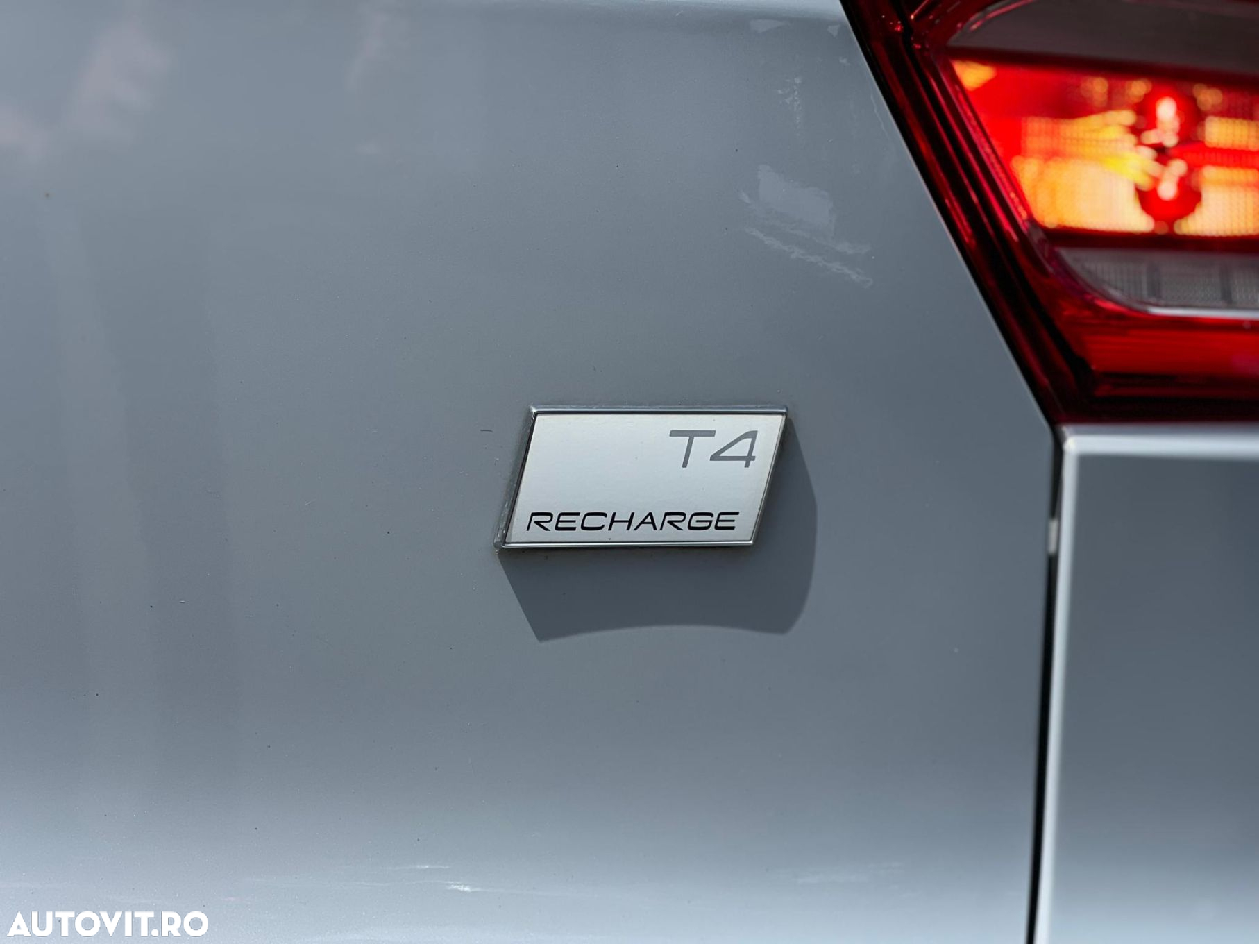 Volvo XC 40 T4 Recharge DKG Core - 6