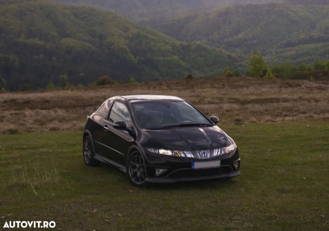Honda Civic 1.8 TypeS Plus - 1