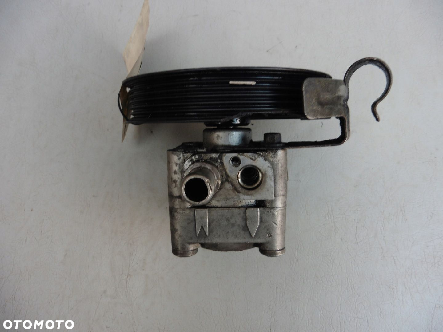 POMPA WSPOMAGANIA VOLVO XC70 V70 II S60 2,4 20v 2,5T 30741121 - 3