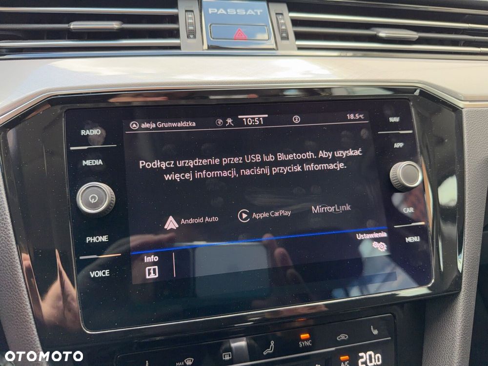 Volkswagen Passat - 27