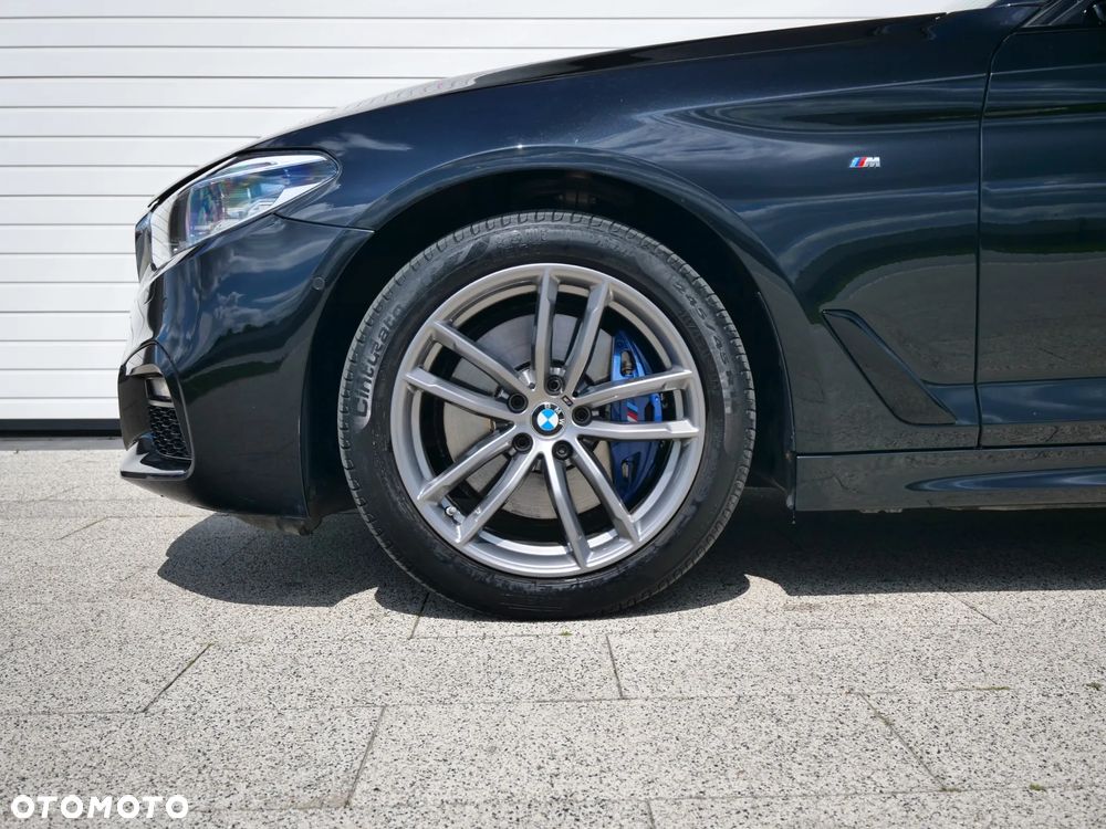 BMW Seria 5 530i xDrive M Sport sport - 7