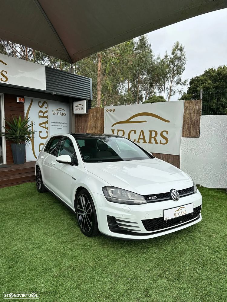 VW Golf 2.0 TDI GTD DSG - 2