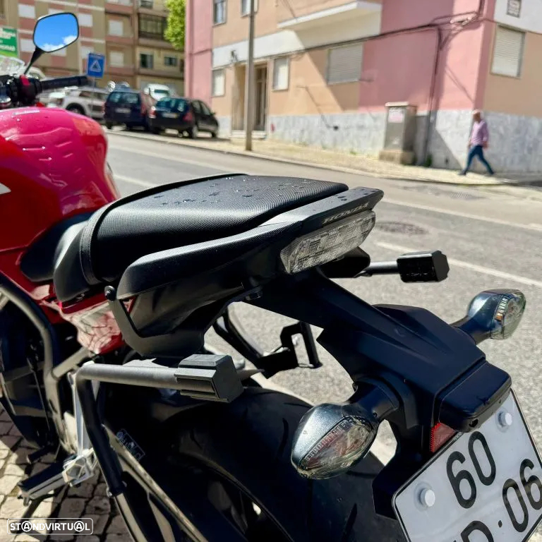 Honda CBR 650 FA - 22