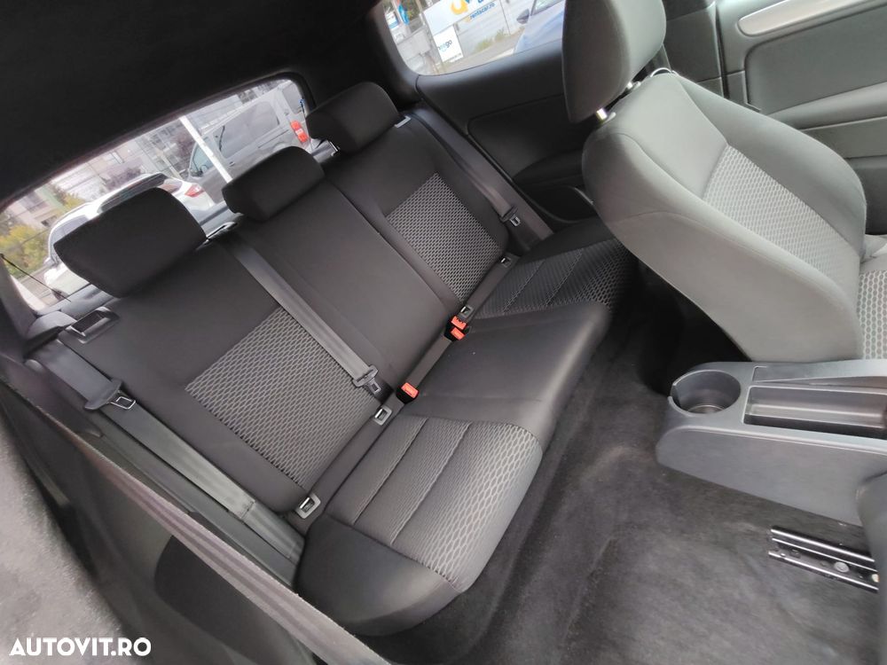 Volkswagen Golf 1.4 Edition - 9