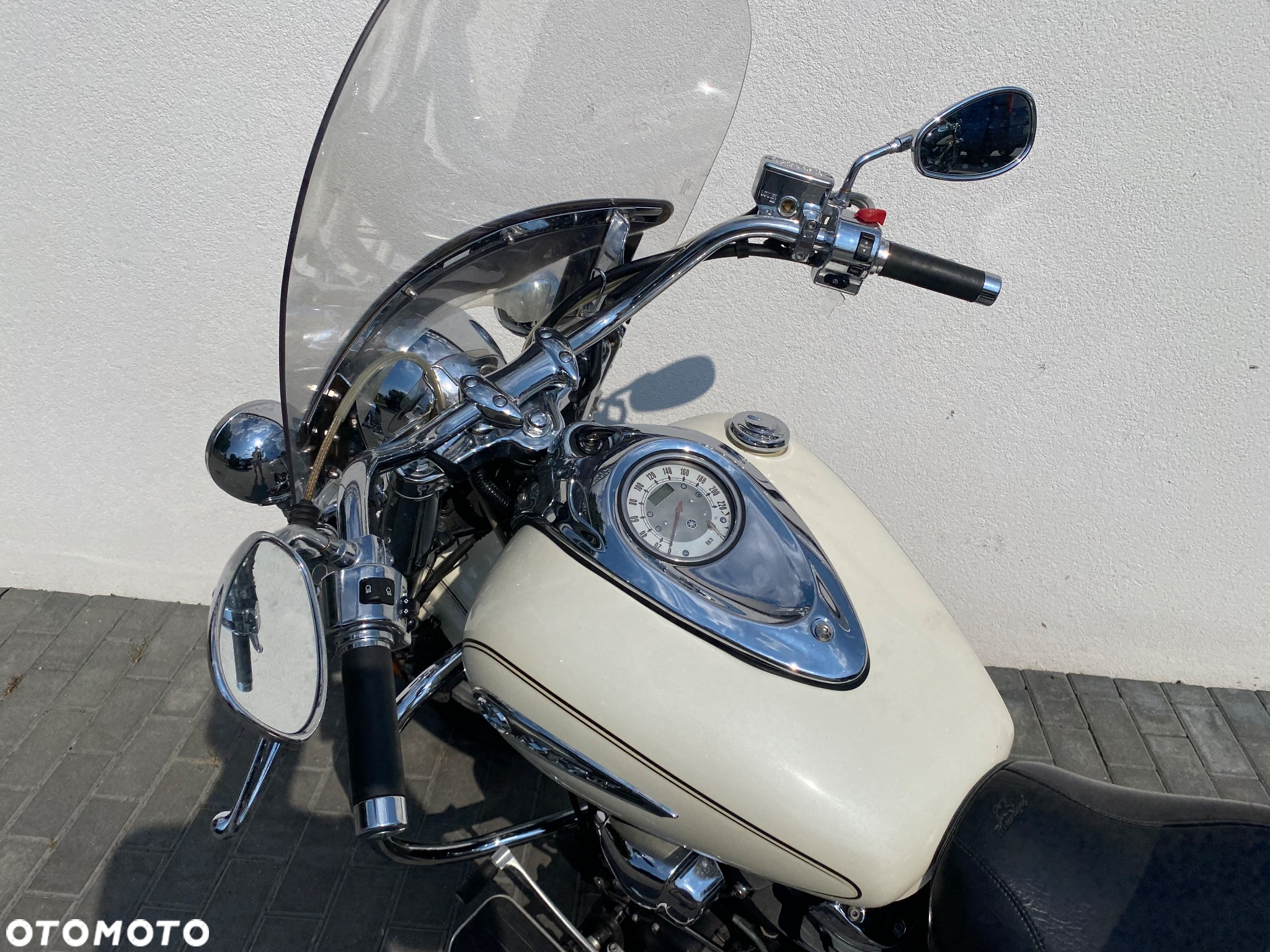 Yamaha Road Star - 14