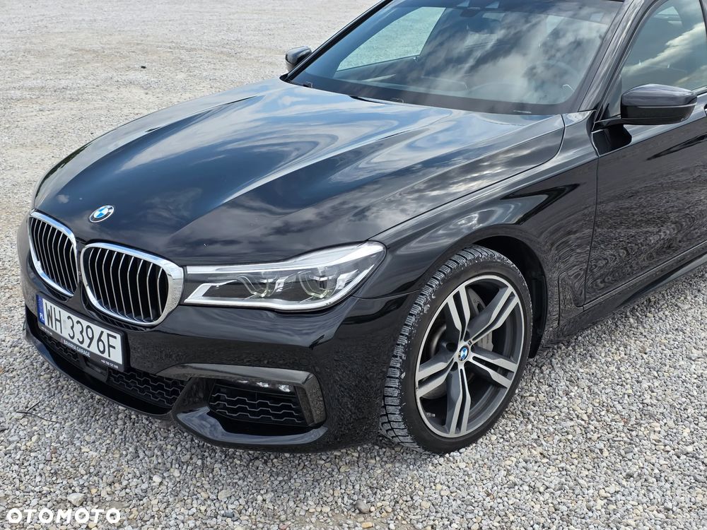 BMW Seria 7 750Li Edition Exclusive - 2