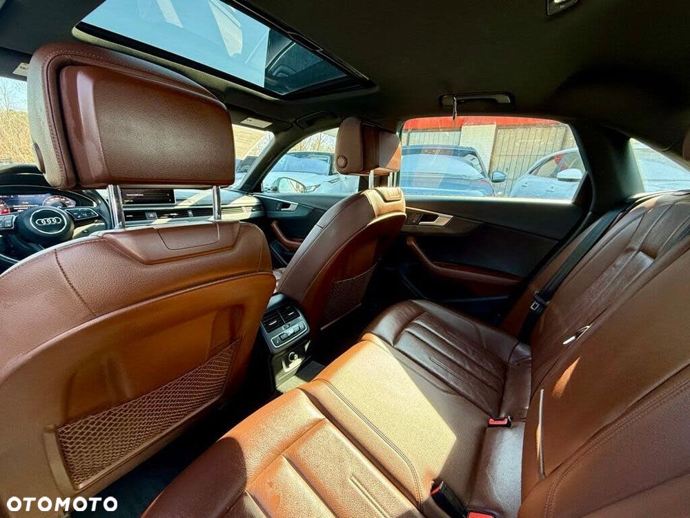 Audi A4 Limousine - 13